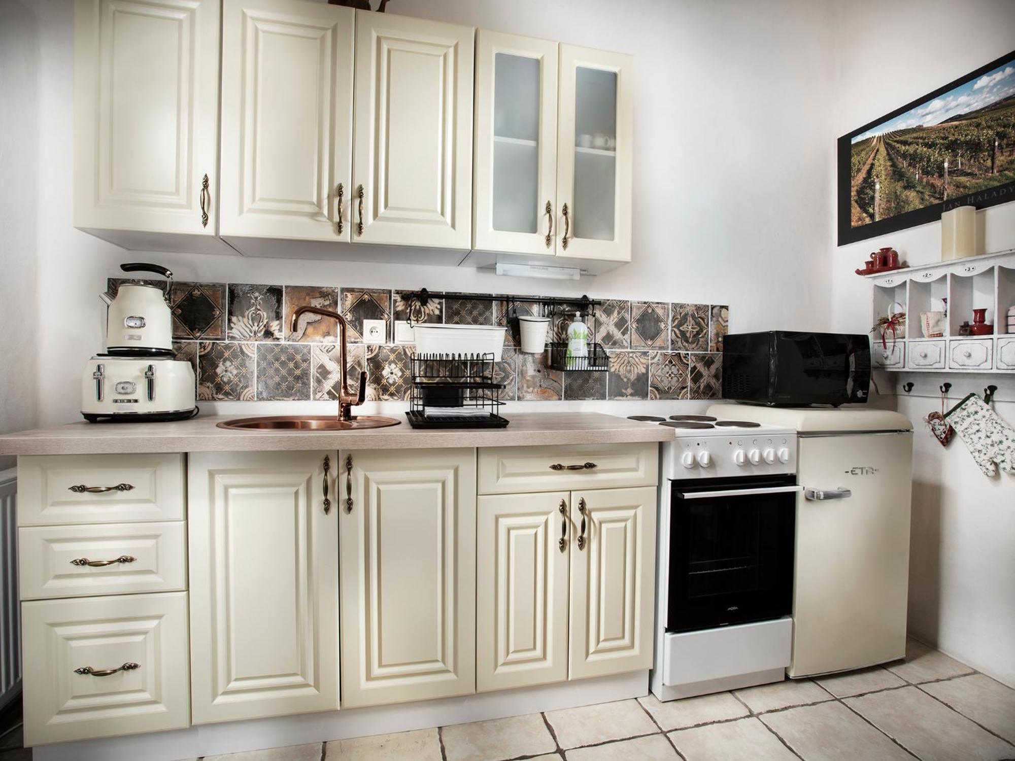 Lichtenstein Lva Apartman Břeclav Exteriér fotografie