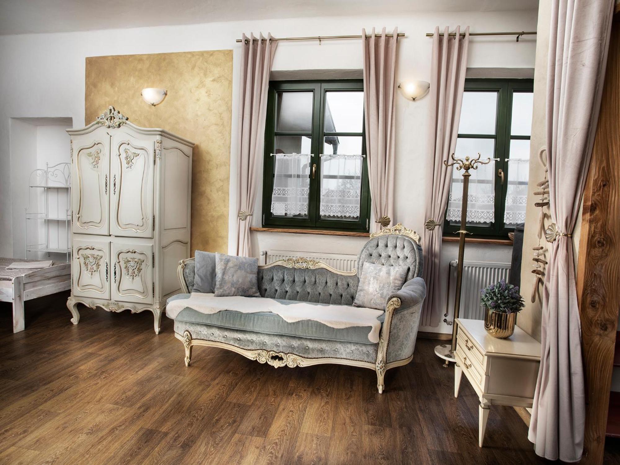 Lichtenstein Lva Apartman Břeclav Exteriér fotografie